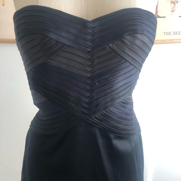 BCBG satin mini dress/cocktail dress - Picture 4 of 7